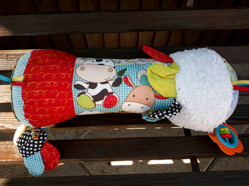 blossom farm tummy time roller